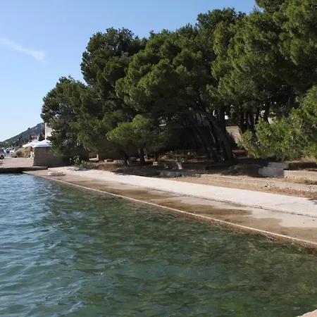 Seaside With A Swimming Pool Tisno, Murter - 17159 Apartamento *
